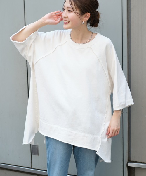 CIAOPANIC TYPY(チャオパニックティピー)の「【etsinta/エシンタ】ダメージBIGスウェット(スウェット・レディース・ホワイト/パープル/オレンジ/アイボリー・ONE SIZE)」の2枚目の写真