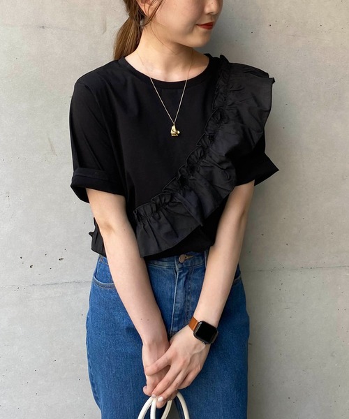 CAPRICIEUX LE'MAGE（カプリシューレマージュ）の「アシメフリルＴシャツ（Tシャツ/カットソー・レディース・ブラック/ホワイト・FREE）」の13枚目の写真