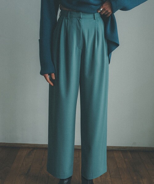 CLANE（クラネ）の「【CLANE(クラネ)】ベーシックタックパンツ 11110-7102（スラックス・レディース・ブルー/ブラック/ベージュ・1/2/0）」の13枚目の写真