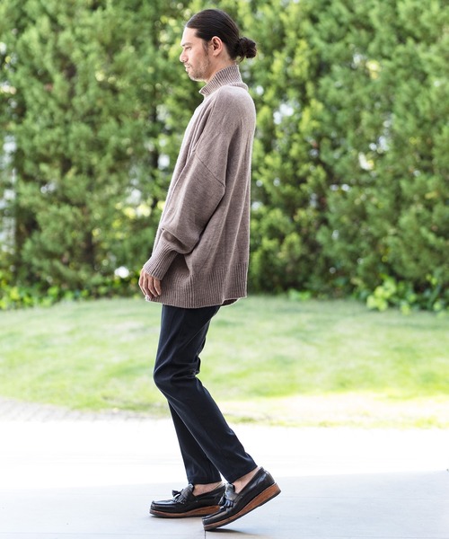 CAMBIO(カンビオ)の「mn2398-Gimmick Loose Turtle Neck Knit Pullover プルオーバー(ニット/セーター・メンズ・ブラック/オリーブ/グレイッシュベージュ/キナリ・S/M/L)」の13枚目の写真