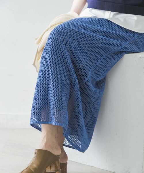 URBAN RESEARCH（アーバンリサーチ）の「メッシュニットスカート（スカート・レディース・ブルー/ブラウン系その他・FREE）」の8枚目の写真