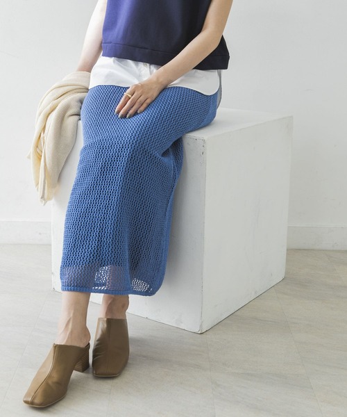 URBAN RESEARCH（アーバンリサーチ）の「メッシュニットスカート（スカート・レディース・ブルー/ブラウン系その他・FREE）」の9枚目の写真