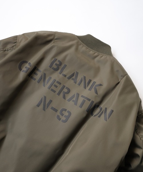NUMBER (N)INE（ナンバーナイン）の「PRINTED ASYMMETRIC POCKET MA-1 / アシンメトリックポケット MA-1 (プリント)（ミリタリージャケット・メンズ・オリーブ/ブラック・3/2/4）」の7枚目の写真