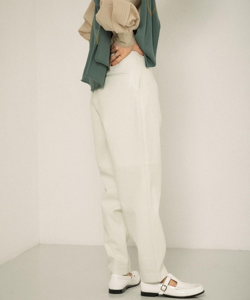 KBF（ケイビーエフ）の「フェイクレザーパンツ（その他パンツ・レディース・ブラック/ライトグレー・ONE）」の14枚目の写真