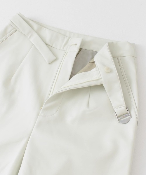 KBF（ケイビーエフ）の「フェイクレザーパンツ（その他パンツ・レディース・ブラック/ライトグレー・ONE）」の20枚目の写真