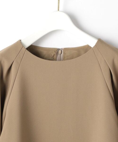 closet story（クローゼットストーリー）の「＜closet story（クローゼットストーリー）＞ダブルクロス タックブラウス -ウォッシャブル-（シャツ/ブラウス・レディース・ベージュ/ネイビー/ナチュラル・FREE）」の15枚目の写真