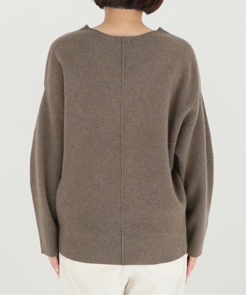 journal standard L'essage（ジャーナルスタンダードレサージュ）の「ウールカシミヤ スムースVネックプルオーバー◆（ニット/セーター・レディース・ブラック/ブラウン/ナチュラル・FREE）」の8枚目の写真