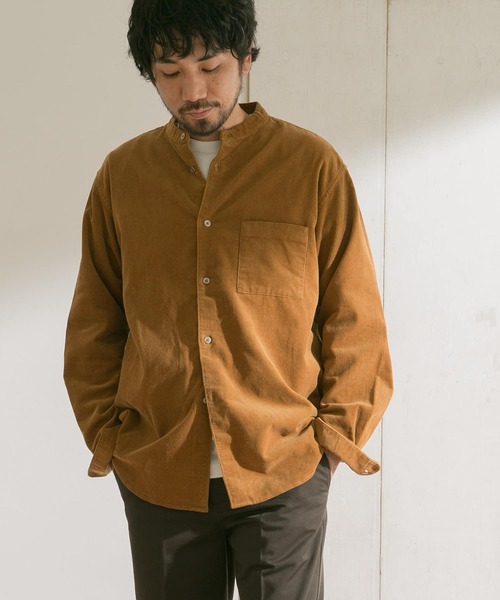 URBAN RESEARCH DOORS（アーバンリサーチドアーズ）の「コーデュロイバンドカラーシャツ（シャツ/ブラウス・メンズ・ベージュ系その他/ブラウン/ブルー系その他/ホワイト系その他・40/38）」の14枚目の写真