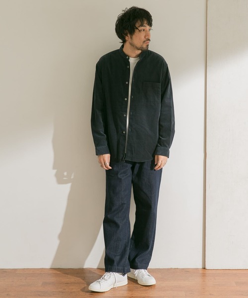 URBAN RESEARCH DOORS（アーバンリサーチドアーズ）の「コーデュロイバンドカラーシャツ（シャツ/ブラウス・メンズ・ベージュ系その他/ブラウン/ブルー系その他/ホワイト系その他・40/38）」の21枚目の写真