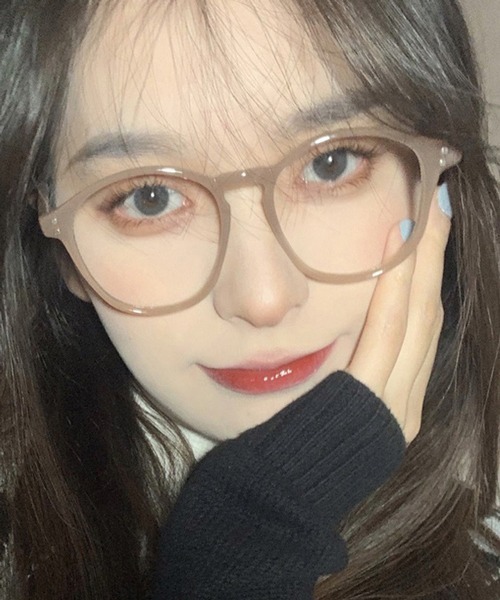 HALEY PESCA(ヘーリーペスカ)の「HALEY PESCA/プレーンフレーム クリア 丸メガネ(メガネ・レディース・ブラック/ベージュ/レオパード・FREE)」の8枚目の写真