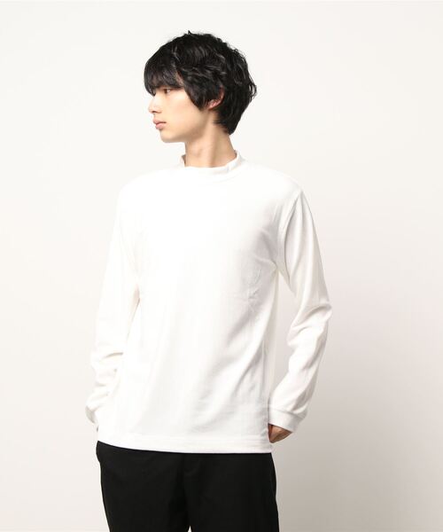 Alexander Julian(アレキサンダージュリアン)の「アレキサンダージュリアンメンズ/ALEXANDER JULIAN:MEN ソフトコールベロア モックネック長袖Tシャツ(Tシャツ/カットソー・メンズ・ベージュ/ホワイト/ブラック・X-LARGE/LARGE/MEDIUM)」の7枚目の写真