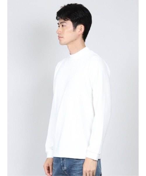 Alexander Julian(アレキサンダージュリアン)の「アレキサンダージュリアンメンズ/ALEXANDER JULIAN:MEN ソフトコールベロア モックネック長袖Tシャツ(Tシャツ/カットソー・メンズ・ベージュ/ホワイト/ブラック・X-LARGE/LARGE/MEDIUM)」の10枚目の写真