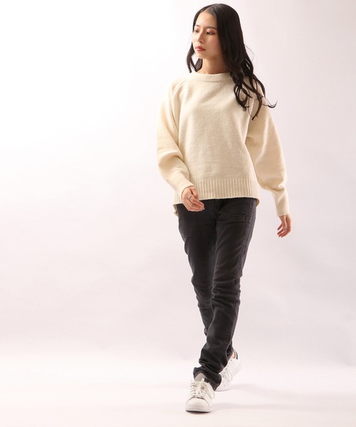 Antgauge(アントゲージ)の「NATALIE HIP OPEN SKINNY STRAIGHT(デニムパンツ・レディース・チャコールグレー/カーキ/アイボリー・S/M/SS/L)」の12枚目の写真