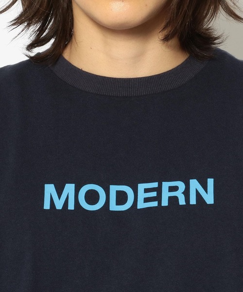 Modern Amusement(モダンアミューズメント)の「ModernAmusement/モダンアミューズメント/LOGO TEE(Tシャツ/カットソー・メンズ・ホワイト/ネイビー・MEDIUM/SMALL/LARGE)」の11枚目の写真