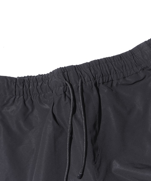 STAMPD（スタンプド）の「STAMPD/スタンプド Essential Cargo Nylon Pant ナイロン カーゴパンツ テーパード ワンポイント（カーゴパンツ・メンズ・ブラック・XL/M/L）」の10枚目の写真