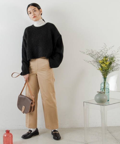 ANGIE(アンジー)の「起毛ローゲージショートニットプルオーバー(ニット/セーター・レディース・ブラック/ベージュ/ピンク/ブルー/アイボリー・FREE)」の22枚目の写真