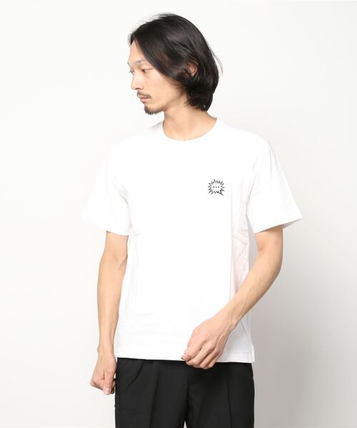 R.R.G.S（アールアールジーエス）の「LOGO EMBROIDERY T-SHIRTS（Tシャツ/カットソー・メンズ・ホワイト×グリーン/ホワイト×ブラック/ブラック×ホワイト/ブラック×レッド/ブラック×イエロー/ブラック×ピンク/ホワイト×ピンク/ホワイト×レッド・SMALL/MEDIUM/LARGE/X-LARGE）」の4枚目の写真
