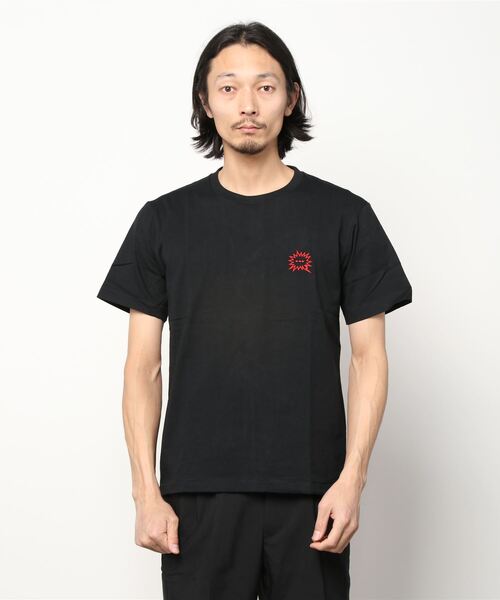 R.R.G.S（アールアールジーエス）の「LOGO EMBROIDERY T-SHIRTS（Tシャツ/カットソー・メンズ・ホワイト×グリーン/ホワイト×ブラック/ブラック×ホワイト/ブラック×レッド/ブラック×イエロー/ブラック×ピンク/ホワイト×ピンク/ホワイト×レッド・SMALL/MEDIUM/LARGE/X-LARGE）」の6枚目の写真