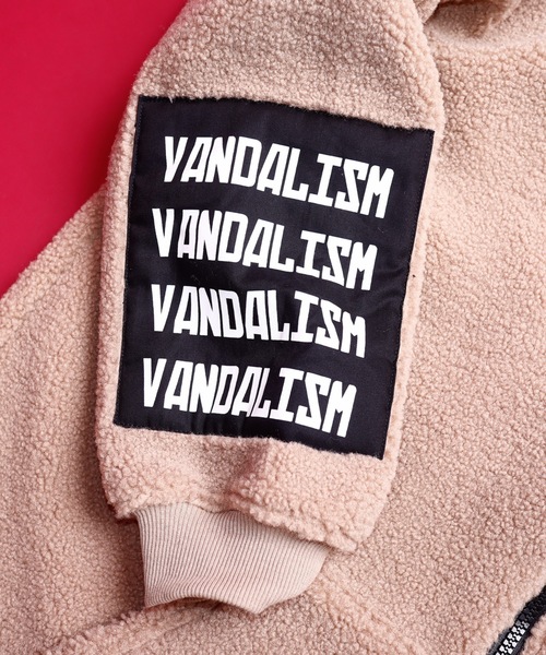 AFYF（エーエフワイエフ）の「FUR BACK ZIP PARKA/ビッグシルエット ファーバックZIPパーカー（パーカー・メンズ・チャコールグレー/ブルー系その他/キャメル/ワインレッド・FREE）」の21枚目の写真