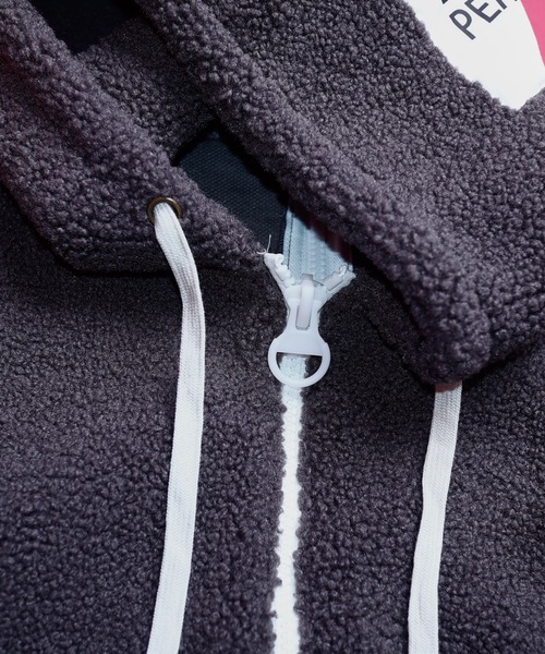 AFYF（エーエフワイエフ）の「FUR BACK ZIP PARKA/ビッグシルエット ファーバックZIPパーカー（パーカー・メンズ・チャコールグレー/ブルー系その他/キャメル/ワインレッド・FREE）」の10枚目の写真