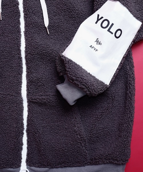 AFYF（エーエフワイエフ）の「FUR BACK ZIP PARKA/ビッグシルエット ファーバックZIPパーカー（パーカー・メンズ・チャコールグレー/ブルー系その他/キャメル/ワインレッド・FREE）」の8枚目の写真