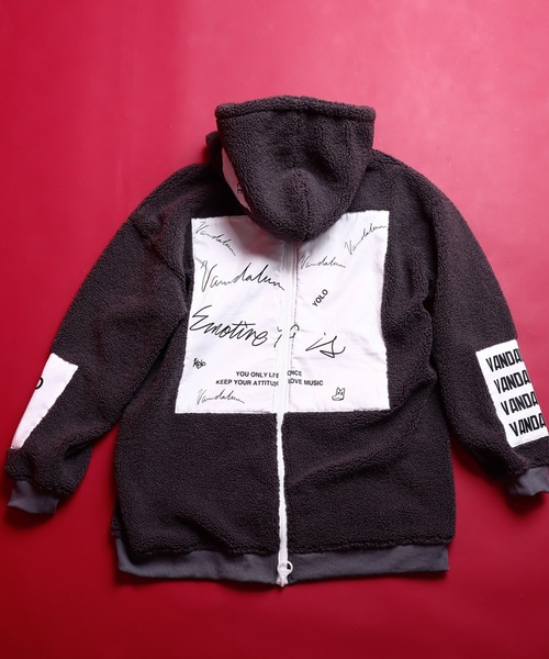 AFYF（エーエフワイエフ）の「FUR BACK ZIP PARKA/ビッグシルエット ファーバックZIPパーカー（パーカー・メンズ・チャコールグレー/ブルー系その他/キャメル/ワインレッド・FREE）」の7枚目の写真