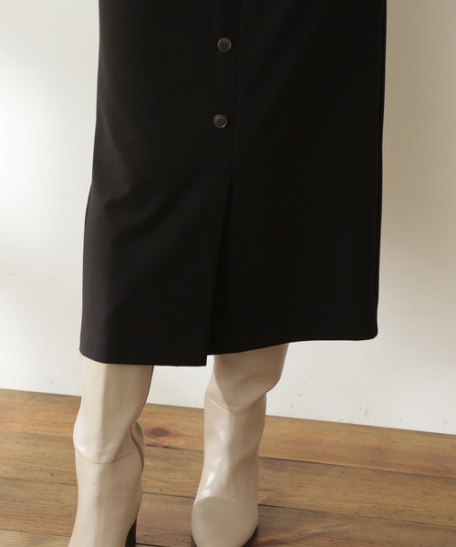 N.（N. Natural Beauty Basic）（エヌエヌナチュラルビューティーベーシック）の「◆フロントボタンサスペンダー付タイトスカート（スカート・レディース・ブラック/ブラウン/ブルー・MEDIUM）」の12枚目の写真