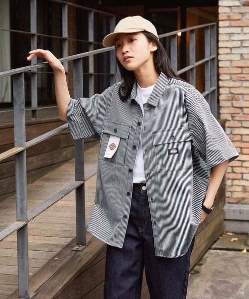 Dickies（ディッキーズ）の「Dickies/ディッキーズ ワッペン刺繍ツイル半袖ワークシャツ（シャツ/ブラウス・メンズ・ブラック/サックスブルー/ブルー/ネイビー/アイボリー系1/アイボリー系/グリーン/ベージュ・M/XL/L）」の15枚目の写真