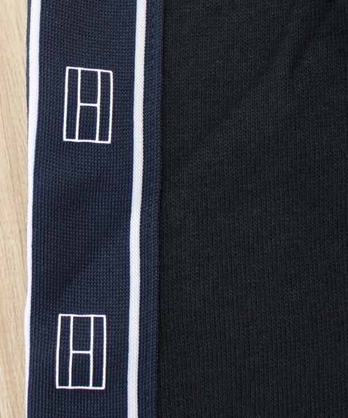 TOMMY HILFIGER（トミーヒルフィガー）の「サイドラインスウェットプルオーバー 09T4087（スウェット・メンズ・ホワイト/ブラック/チャコール/ネイビー/アイボリー/グレー・S/M/L/XL）」の17枚目の写真