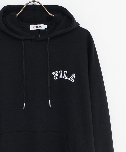 FILA(フィラ)の「【FILA/フィラ】WEB限定 別注 ワンポイント カレッジロゴ ビックシルエット ドロップショルダー パーカー フ―ディー 裏毛(パーカー・メンズ・ホワイト/ブラック/ネイビー/ピンク系その他・LL/M/L)」の3枚目の写真