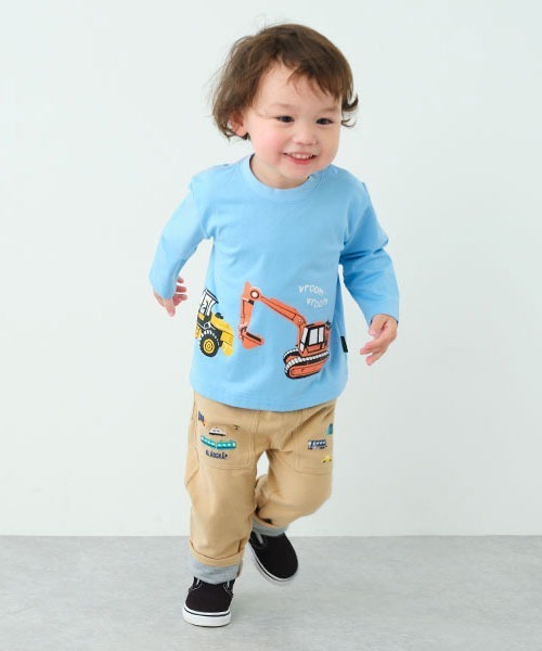 kladskap（クレードスコープ）の「乗り物ロング丈ストレートパンツ（その他パンツ・キッズ・ベージュ/ネイビー・90cm/100cm/80ｃｍ/110cm/120cm/130cm）」の2枚目の写真