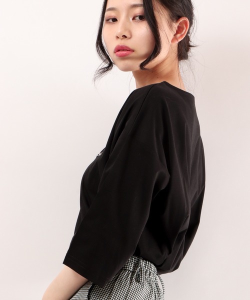 FUNALIVE(ファンアライブ)の「je crois soi ロゴ刺繍Aラインカットソー(Tシャツ/カットソー・レディース・グレー/ブラック/ピンク/サックスブルー/オフホワイト・FREE)」の14枚目の写真