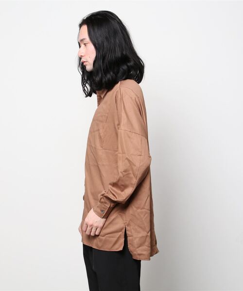 OURET（オーレット）の「エアリーレーヨンツイル ボックスドルマンシャツ（シャツ/ブラウス・メンズ・ブラック/ブラウン/グリーン系その他・2）」の19枚目の写真
