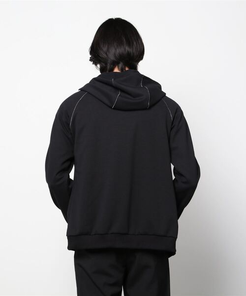 FranCisT_MOR.K.S.(フランシストモークス)の「FranCisT_MOR.K.S./フランシスト モークス/ライン 刺繍PARKA(パーカー・メンズ・ブラック/グレー・3/4/2)」の16枚目の写真