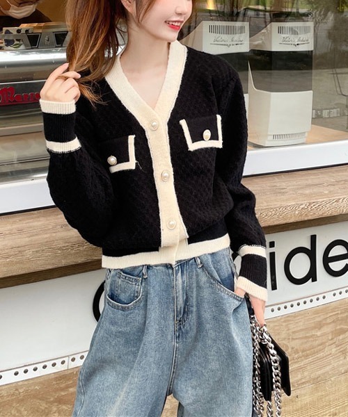 VIBGYOR Women(ヴィブジョー ウィメン)の「【KOREA SELECT】バイカラー ニット カーディガン(カーディガン/ボレロ・レディース・ホワイト/ブラック・FREE)」の4枚目の写真