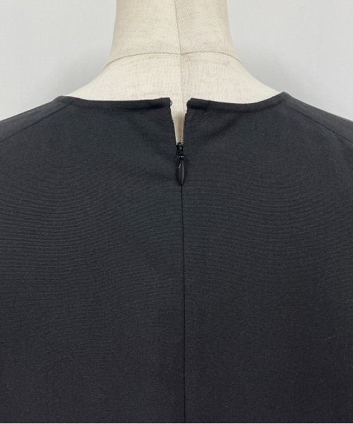 PICCIN（ピッチン）の「コクーンスリーブタックワンピース（ワンピース・レディース・ブラック/イエロー/ブルー・M）」の21枚目の写真