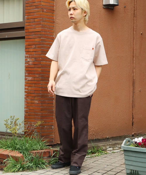 UNIVERSAL OVERALL(ユニバーサルオーバーオール)の「UNIVERSAL OVERALL/ユニバーサルオーバーオール POCKET TEE_PIGMENTDYE ポケットTピグメント 半袖Tシャツ(Tシャツ/カットソー・メンズ・ベージュ/オリーブ/サックスブルー/マスタード・M/XL/L)」の14枚目の写真