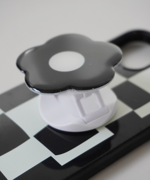 Port(ポート)の「フラワー スタンド グリップ付き iPhone ケース ( 11 / 12 / 12pro / 13 / 13pro )_(スマホケース/カバー・レディース・アイボリー/ブラック/ブラック系その他・B/D/C/E/A)」の11枚目の写真