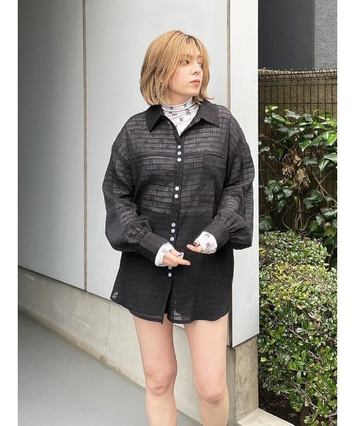 ENVYM(アンビー)の「プリーテッドルーズSH(シャツ/ブラウス・レディース・ホワイト/ブラック/グリーン・FREE)」の3枚目の写真