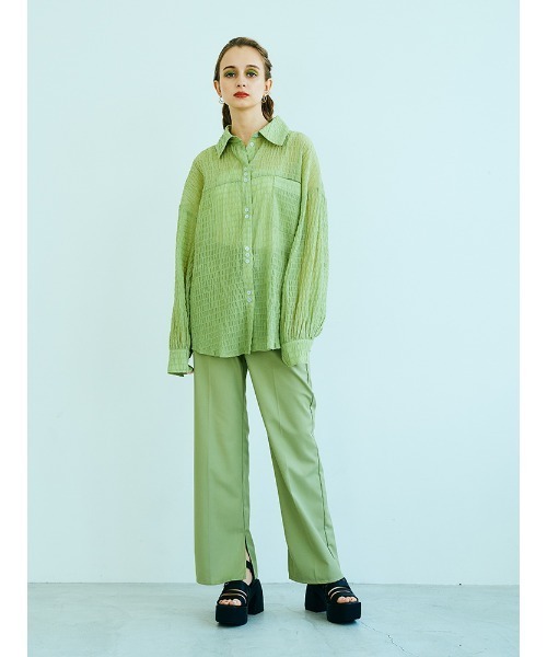 ENVYM(アンビー)の「プリーテッドルーズSH(シャツ/ブラウス・レディース・ホワイト/ブラック/グリーン・FREE)」の8枚目の写真