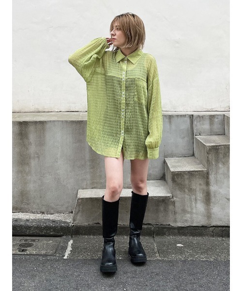 ENVYM(アンビー)の「プリーテッドルーズSH(シャツ/ブラウス・レディース・ホワイト/ブラック/グリーン・FREE)」の9枚目の写真