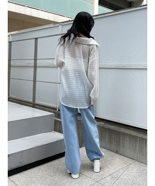 ENVYM(アンビー)の「プリーテッドルーズSH(シャツ/ブラウス・レディース・ホワイト/ブラック/グリーン・FREE)」の17枚目の写真