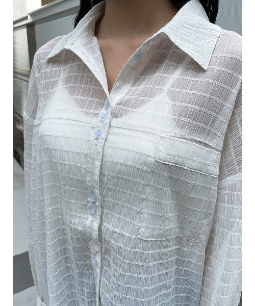 ENVYM(アンビー)の「プリーテッドルーズSH(シャツ/ブラウス・レディース・ホワイト/ブラック/グリーン・FREE)」の4枚目の写真