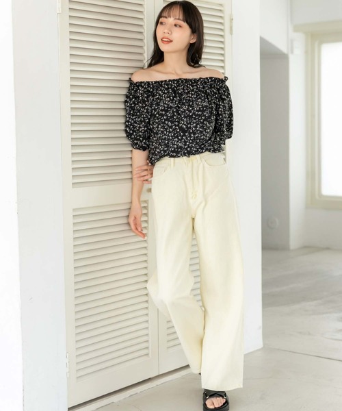 fifth(フィフス)の「小花柄プリントオフショルブラウス(Tシャツ/カットソー・レディース・ブラック/ラベンダー・M)」の13枚目の写真