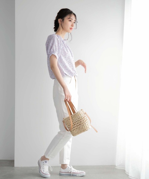 fifth(フィフス)の「小花柄プリントオフショルブラウス(Tシャツ/カットソー・レディース・ブラック/ラベンダー・M)」の8枚目の写真
