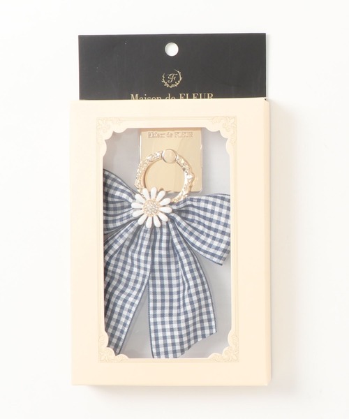 Maison de FLEUR(メゾンドフルール)の「EC限定フラワービジューギンガムスマホリング(スマホグッズ・レディース・ベージュ/ネイビー/サックスブルー・FREE)」の17枚目の写真