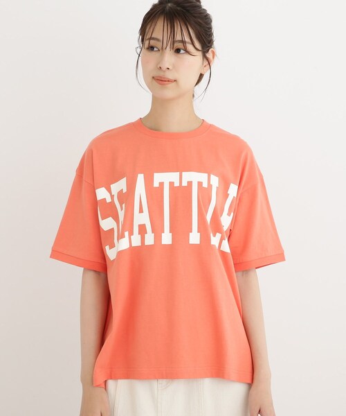 Cutie Blonde（キューティーブロンド）の「◆カレッジBIGロゴTシャツ（Tシャツ/カットソー・レディース・チャコールグレー/オフホワイト/オレンジ/ライトベージュ・02/03）」の5枚目の写真