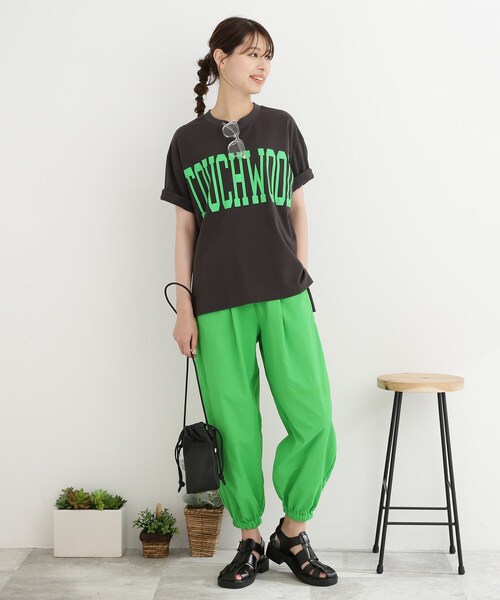 Cutie Blonde（キューティーブロンド）の「◆カレッジBIGロゴTシャツ（Tシャツ/カットソー・レディース・チャコールグレー/オフホワイト/オレンジ/ライトベージュ・02/03）」の21枚目の写真