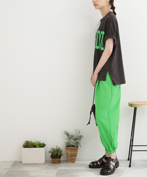 Cutie Blonde（キューティーブロンド）の「◆カレッジBIGロゴTシャツ（Tシャツ/カットソー・レディース・チャコールグレー/オフホワイト/オレンジ/ライトベージュ・02/03）」の22枚目の写真