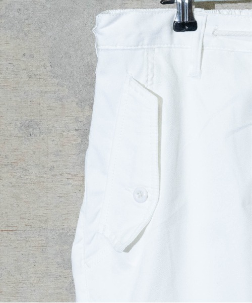 JOHN'S CLOSET(ジョンズクローゼット)の「【13】ナチュラルストレッチスノーパンツ(カーゴパンツ・メンズ・ホワイト/グレイッシュベージュ/ブラック・LARGE/MEDIUM)」の4枚目の写真